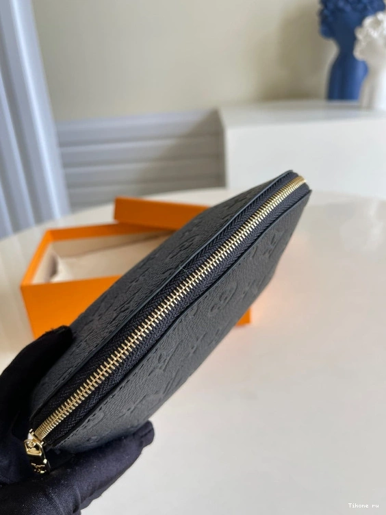 Cheap POUCH COSMETIC VUITTON LOUIS 0818